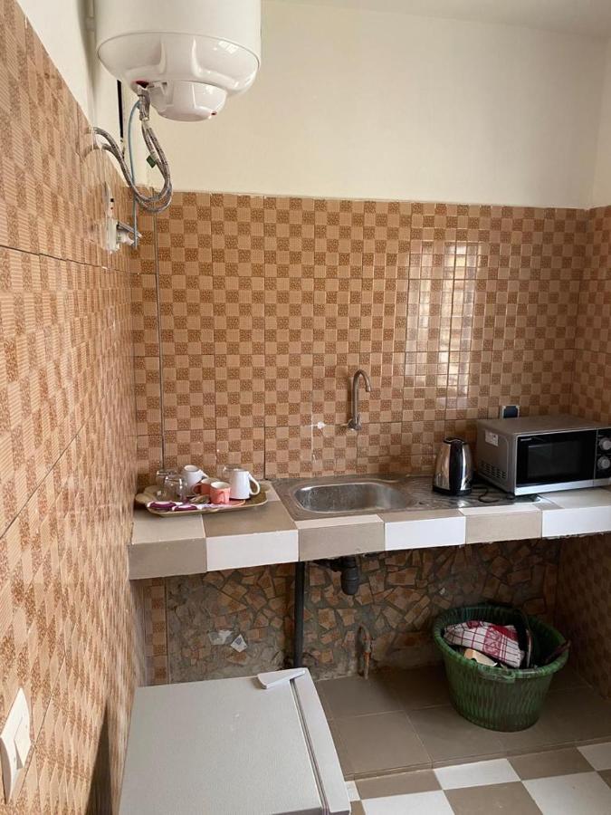 דקר Studio 2 Meuble A Ouakam Comico מראה חיצוני תמונה